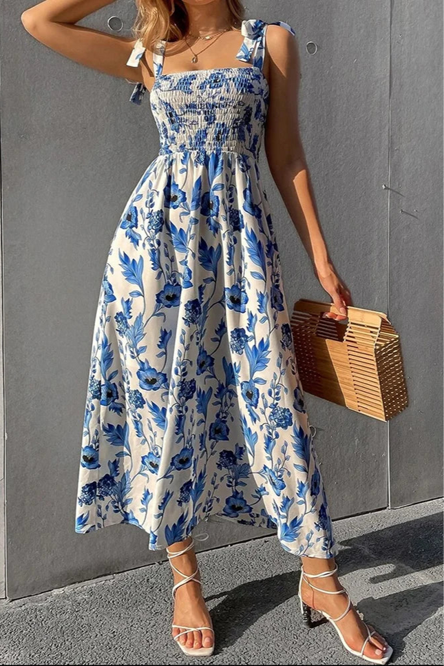 Robe blanche fleur bleu - Robe Addict