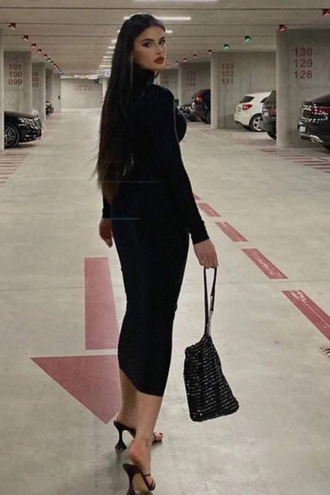Robe noire pres du corps - Robe Addict