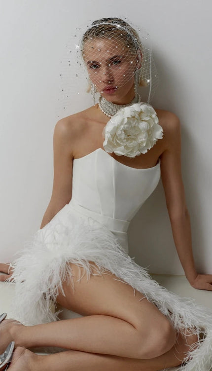 Robe asymetrique plume - Robe Addict