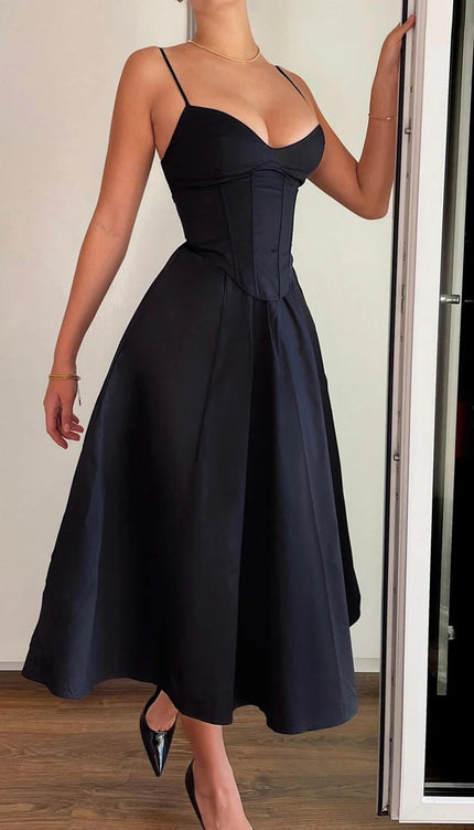Robe evasee noire - Robe Addict