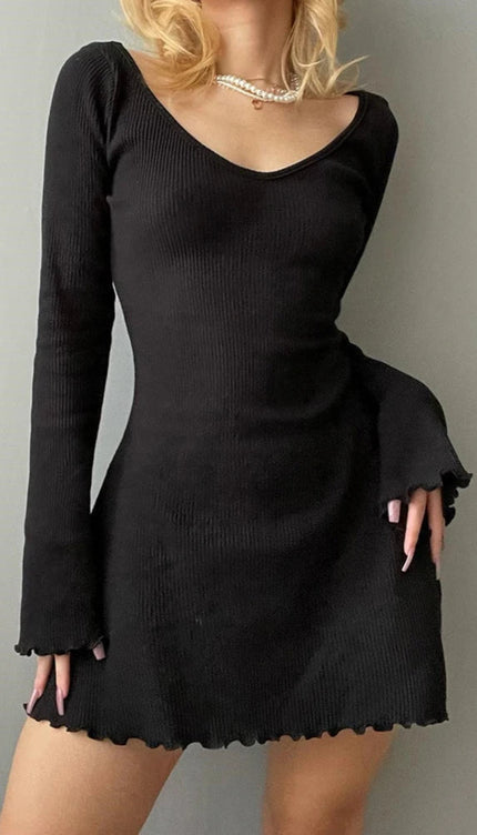 Robe noir manche évasée - Robe Addict