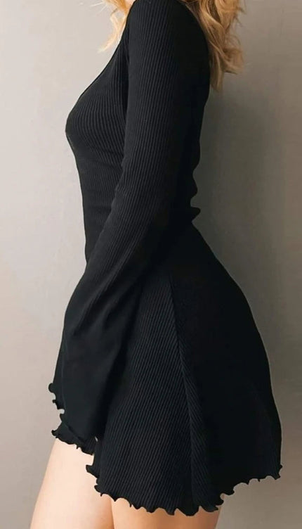 Robe noir manche évasée - Robe Addict