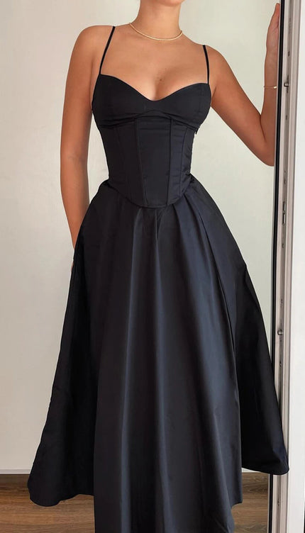 Robe evasee noire - Robe Addict