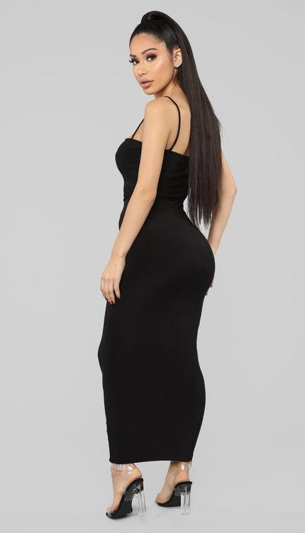 Robe skims noir - Robe Addict